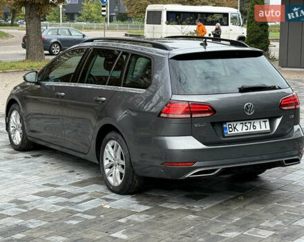 Серый Фольксваген Гольф, объемом двигателя 1.6 л и пробегом 253 тыс. км за 12700 $, фото 23 на Automoto.ua