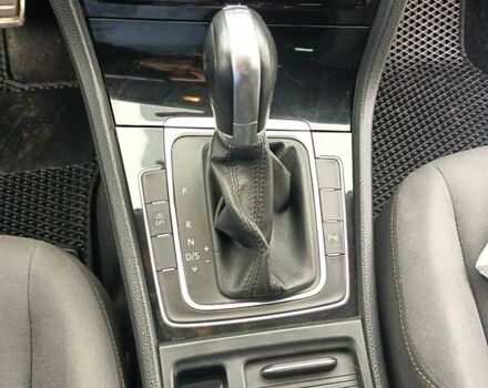 Серый Фольксваген Гольф, объемом двигателя 1.97 л и пробегом 249 тыс. км за 15700 $, фото 8 на Automoto.ua