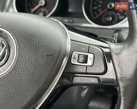 Серый Фольксваген Гольф, объемом двигателя 1.8 л и пробегом 100 тыс. км за 12700 $, фото 64 на Automoto.ua