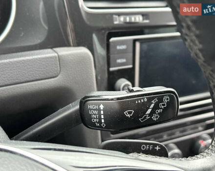 Серый Фольксваген Гольф, объемом двигателя 1.8 л и пробегом 100 тыс. км за 12700 $, фото 66 на Automoto.ua