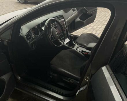 Серый Фольксваген Гольф, объемом двигателя 1.6 л и пробегом 241 тыс. км за 12400 $, фото 13 на Automoto.ua