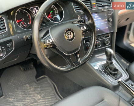 Фольксваген Гольф 2017 в Дрогобыче на Automoto.ua Серый Фольксваген Гольф, объемом двигателя 1.8 л и пробегом 108 тыс. км за 12500 $, фото 27 на Automoto.ua