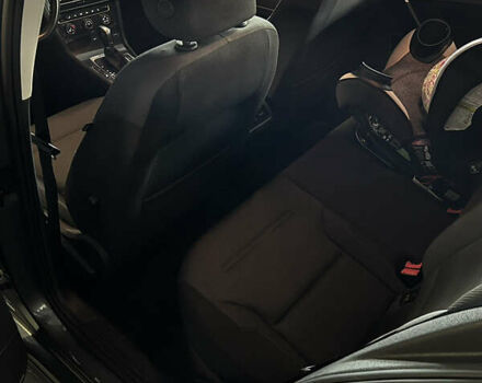 Серый Фольксваген Гольф, объемом двигателя 1.8 л и пробегом 73 тыс. км за 11000 $, фото 16 на Automoto.ua