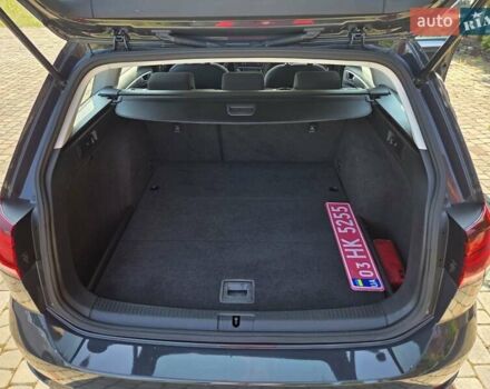 Серый Фольксваген Гольф, объемом двигателя 1.6 л и пробегом 238 тыс. км за 11200 $, фото 26 на Automoto.ua