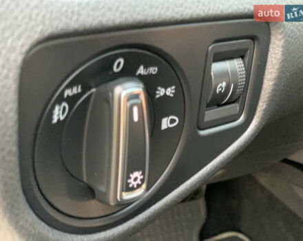 Фольксваген Гольф 2017 в Дрогобыче на Automoto.ua Серый Фольксваген Гольф, объемом двигателя 1.8 л и пробегом 108 тыс. км за 12500 $, фото 39 на Automoto.ua