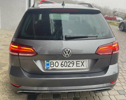 Серый Фольксваген Гольф, объемом двигателя 1.6 л и пробегом 241 тыс. км за 12400 $, фото 36 на Automoto.ua