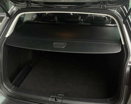 Серый Фольксваген Гольф, объемом двигателя 1.6 л и пробегом 241 тыс. км за 12400 $, фото 10 на Automoto.ua