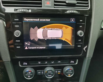 Серый Фольксваген Гольф, объемом двигателя 1.6 л и пробегом 299 тыс. км за 13000 $, фото 16 на Automoto.ua