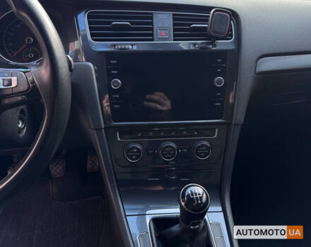 Сірий Фольксваген Гольф, об'ємом двигуна 1.6 л та пробігом 231 тис. км за 12800 $, фото 12 на Automoto.ua