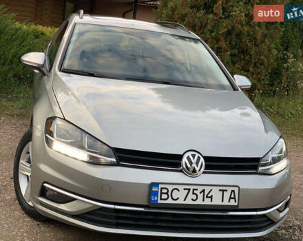 Фольксваген Гольф 2017 в Дрогобыче на Automoto.ua Серый Фольксваген Гольф, объемом двигателя 1.8 л и пробегом 108 тыс. км за 12500 $, фото 12 на Automoto.ua