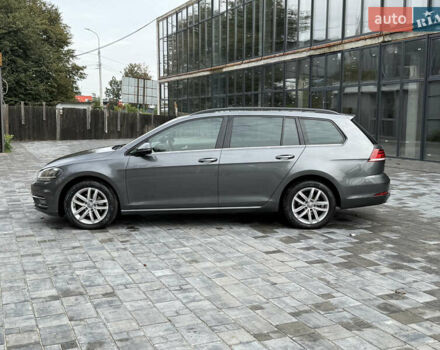Серый Фольксваген Гольф, объемом двигателя 1.6 л и пробегом 253 тыс. км за 12700 $, фото 25 на Automoto.ua