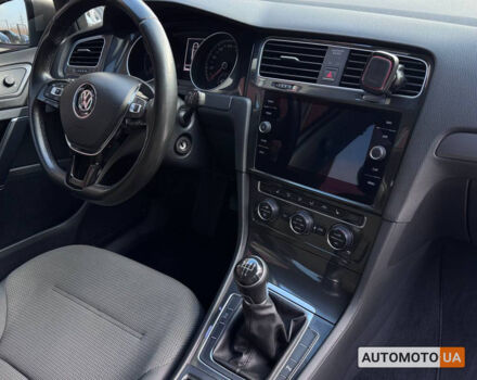 Сірий Фольксваген Гольф, об'ємом двигуна 1.6 л та пробігом 231 тис. км за 12800 $, фото 13 на Automoto.ua
