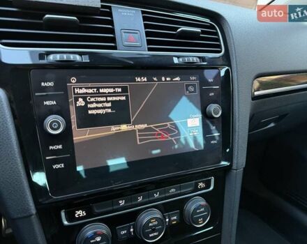 Сірий Фольксваген Гольф, об'ємом двигуна 1.6 л та пробігом 286 тис. км за 15000 $, фото 51 на Automoto.ua