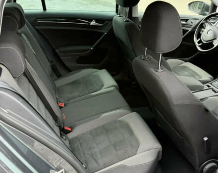 Серый Фольксваген Гольф, объемом двигателя 1.6 л и пробегом 253 тыс. км за 13300 $, фото 32 на Automoto.ua