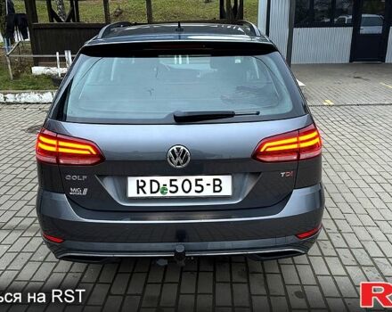 Серый Фольксваген Гольф, объемом двигателя 1.6 л и пробегом 210 тыс. км за 14500 $, фото 3 на Automoto.ua