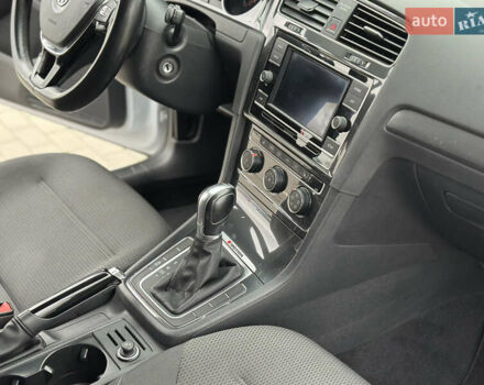 Серый Фольксваген Гольф, объемом двигателя 1.8 л и пробегом 100 тыс. км за 12700 $, фото 51 на Automoto.ua