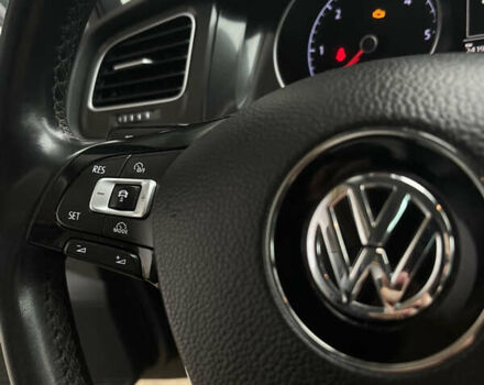 Серый Фольксваген Гольф, объемом двигателя 1.6 л и пробегом 241 тыс. км за 12400 $, фото 17 на Automoto.ua