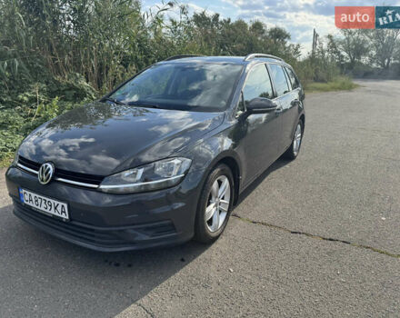 Сірий Фольксваген Гольф, об'ємом двигуна 1.6 л та пробігом 241 тис. км за 11700 $, фото 1 на Automoto.ua