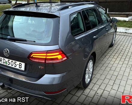 Серый Фольксваген Гольф, объемом двигателя 1.6 л и пробегом 210 тыс. км за 14500 $, фото 4 на Automoto.ua