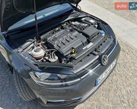 Сірий Фольксваген Гольф, об'ємом двигуна 1.6 л та пробігом 214 тис. км за 13000 $, фото 2 на Automoto.ua