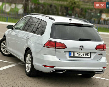 Серый Фольксваген Гольф, объемом двигателя 1.8 л и пробегом 100 тыс. км за 12700 $, фото 2 на Automoto.ua