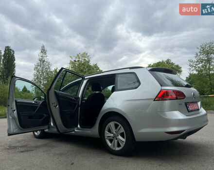 Серый Фольксваген Гольф, объемом двигателя 1.6 л и пробегом 237 тыс. км за 10900 $, фото 14 на Automoto.ua