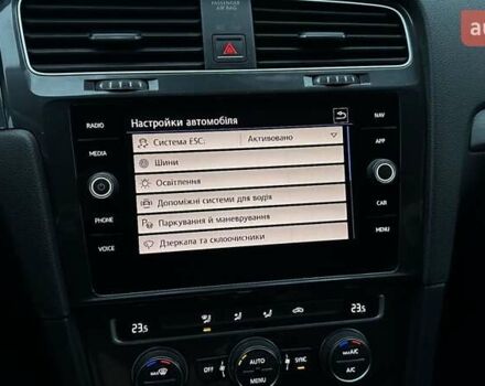 Сірий Фольксваген Гольф, об'ємом двигуна 1.6 л та пробігом 210 тис. км за 14500 $, фото 40 на Automoto.ua