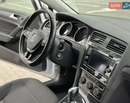 Серый Фольксваген Гольф, объемом двигателя 1.8 л и пробегом 100 тыс. км за 12700 $, фото 50 на Automoto.ua