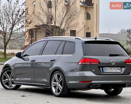 Серый Фольксваген Гольф, объемом двигателя 1.97 л и пробегом 284 тыс. км за 13500 $, фото 6 на Automoto.ua