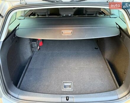 Сірий Фольксваген Гольф, об'ємом двигуна 1.6 л та пробігом 286 тис. км за 15000 $, фото 63 на Automoto.ua