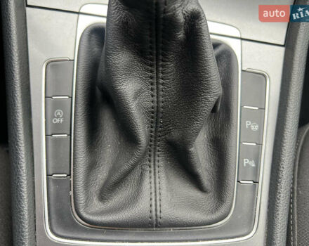 Серый Фольксваген Гольф, объемом двигателя 1.6 л и пробегом 237 тыс. км за 10900 $, фото 26 на Automoto.ua