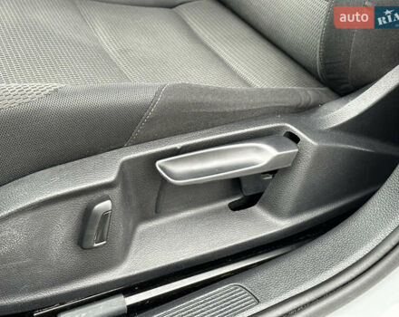 Серый Фольксваген Гольф, объемом двигателя 1.8 л и пробегом 100 тыс. км за 12700 $, фото 60 на Automoto.ua