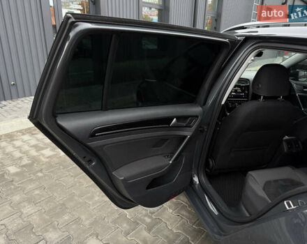 Серый Фольксваген Гольф, объемом двигателя 1.97 л и пробегом 330 тыс. км за 14000 $, фото 17 на Automoto.ua