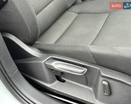 Серый Фольксваген Гольф, объемом двигателя 1.8 л и пробегом 100 тыс. км за 12700 $, фото 48 на Automoto.ua