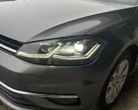 Серый Фольксваген Гольф, объемом двигателя 1.6 л и пробегом 241 тыс. км за 12400 $, фото 6 на Automoto.ua