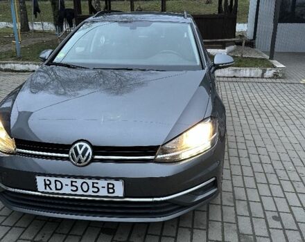 Серый Фольксваген Гольф, объемом двигателя 1.6 л и пробегом 210 тыс. км за 14500 $, фото 1 на Automoto.ua