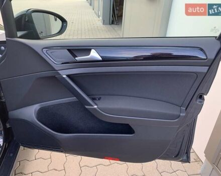 Серый Фольксваген Гольф, объемом двигателя 2 л и пробегом 237 тыс. км за 17999 $, фото 30 на Automoto.ua