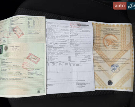 Сірий Фольксваген Гольф, об'ємом двигуна 1.6 л та пробігом 239 тис. км за 12000 $, фото 24 на Automoto.ua