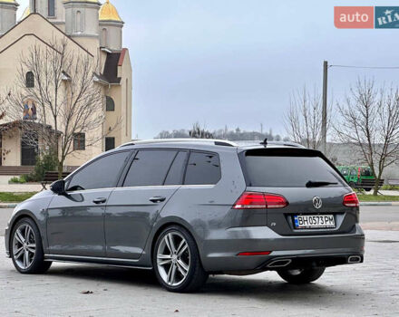 Серый Фольксваген Гольф, объемом двигателя 1.97 л и пробегом 284 тыс. км за 13500 $, фото 9 на Automoto.ua