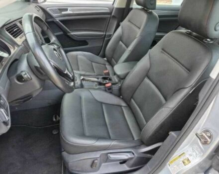 Сірий Фольксваген Гольф, об'ємом двигуна 1.8 л та пробігом 100 тис. км за 7500 $, фото 8 на Automoto.ua