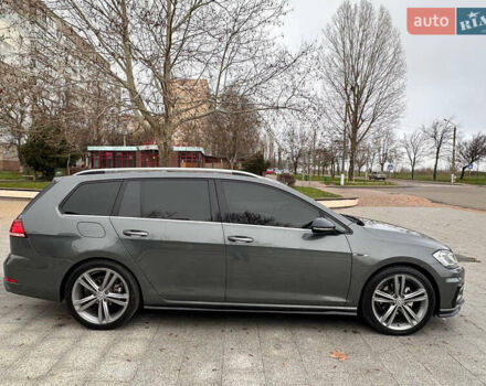 Серый Фольксваген Гольф, объемом двигателя 1.97 л и пробегом 250 тыс. км за 15800 $, фото 25 на Automoto.ua