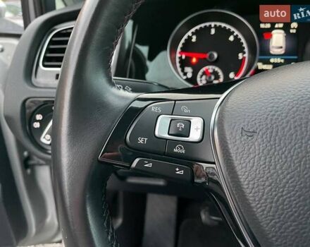 Серый Фольксваген Гольф, объемом двигателя 1.97 л и пробегом 233 тыс. км за 13800 $, фото 14 на Automoto.ua