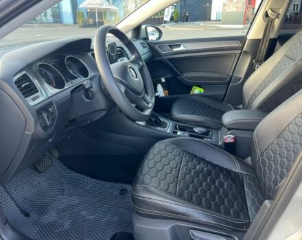 Сірий Фольксваген Гольф, об'ємом двигуна 1.6 л та пробігом 236 тис. км за 11000 $, фото 5 на Automoto.ua