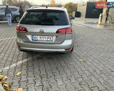 Серый Фольксваген Гольф, объемом двигателя 1.6 л и пробегом 215 тыс. км за 13500 $, фото 2 на Automoto.ua