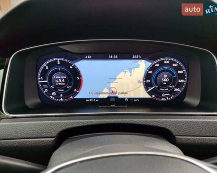 Серый Фольксваген Гольф, объемом двигателя 1.6 л и пробегом 299 тыс. км за 13000 $, фото 14 на Automoto.ua