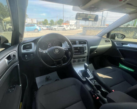 Серый Фольксваген Гольф, объемом двигателя 1.8 л и пробегом 105 тыс. км за 12800 $, фото 14 на Automoto.ua