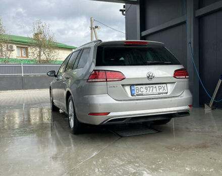 Серый Фольксваген Гольф, объемом двигателя 1.6 л и пробегом 215 тыс. км за 13500 $, фото 16 на Automoto.ua