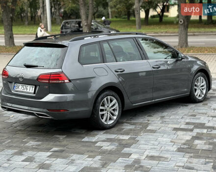 Серый Фольксваген Гольф, объемом двигателя 1.6 л и пробегом 253 тыс. км за 12700 $, фото 16 на Automoto.ua