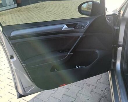 Серый Фольксваген Гольф, объемом двигателя 1.6 л и пробегом 280 тыс. км за 11900 $, фото 7 на Automoto.ua