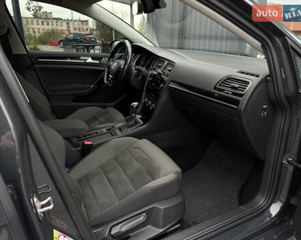 Серый Фольксваген Гольф, объемом двигателя 1.97 л и пробегом 330 тыс. км за 14000 $, фото 14 на Automoto.ua